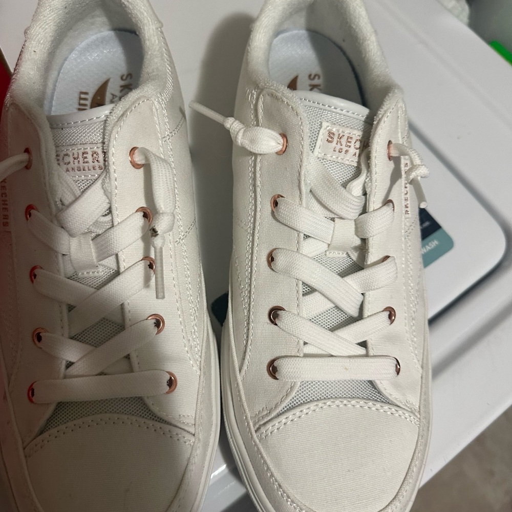 Skechers Red and White Arch Fit Sneakers
